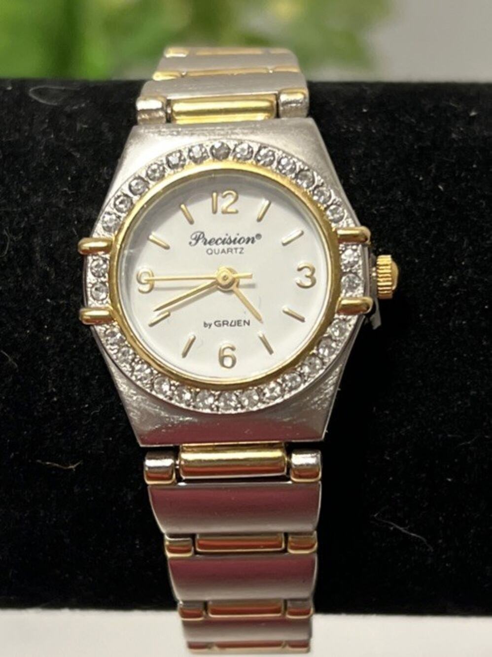 VTG Precision By GRUEN Women's Gold Tone Rhinestone Crystal Bezel Watch Working